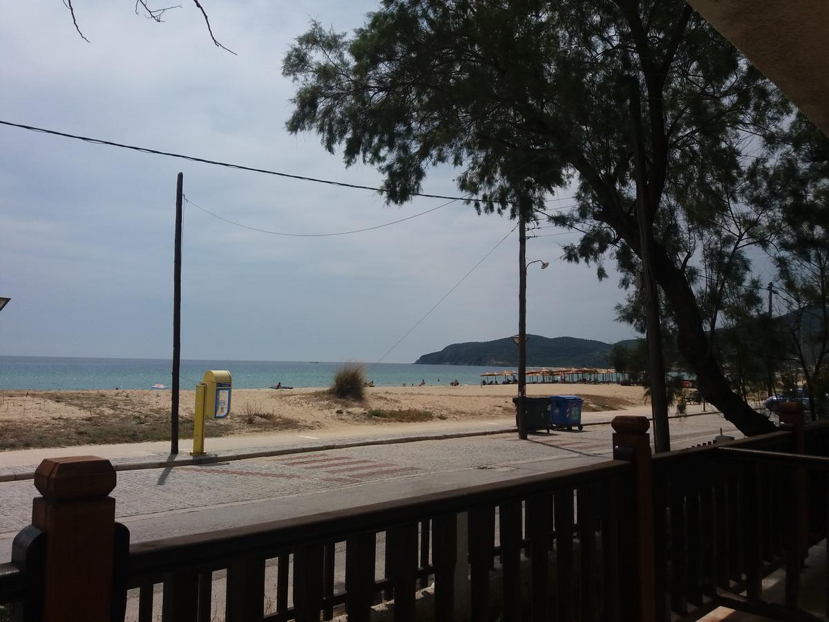 House Kosmas On The Beach Sarti Dış mekan fotoğraf