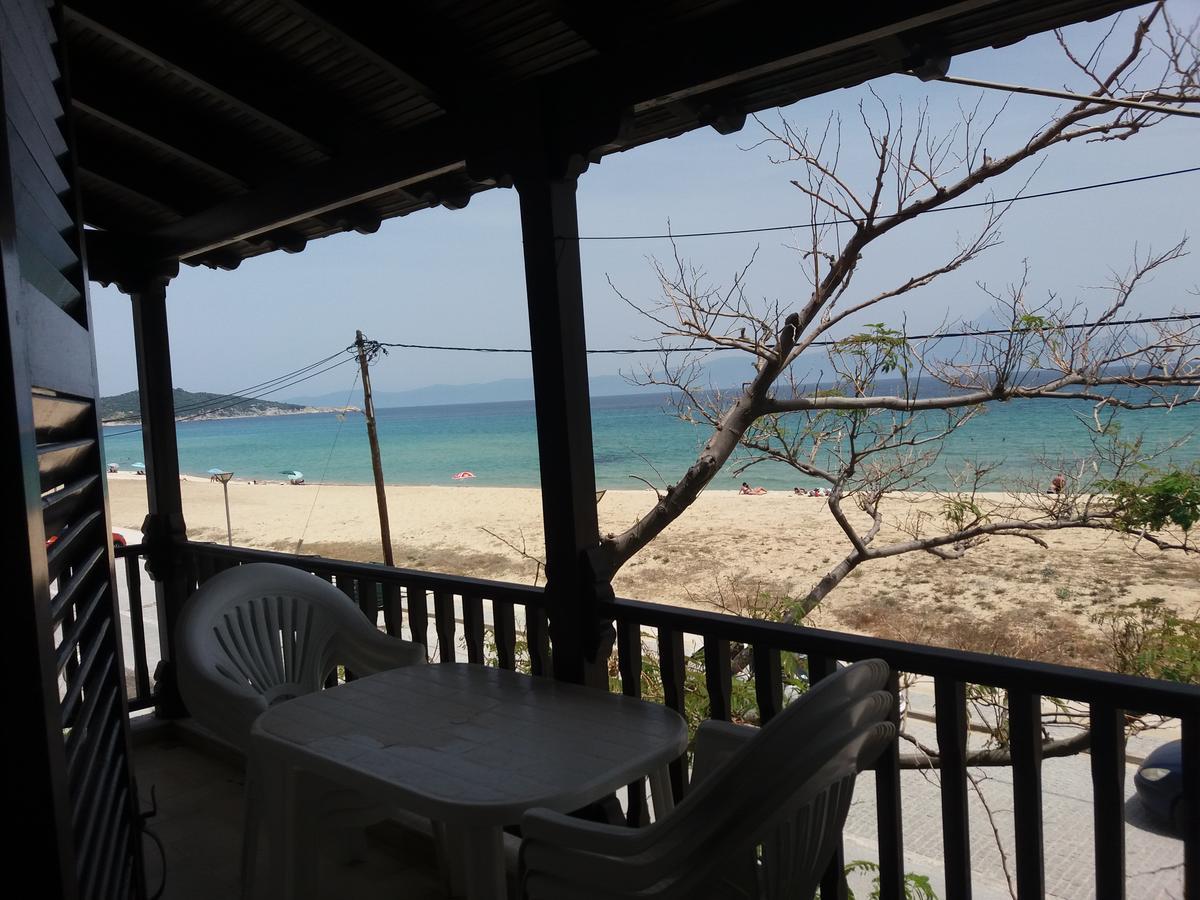 House Kosmas On The Beach Sarti Dış mekan fotoğraf